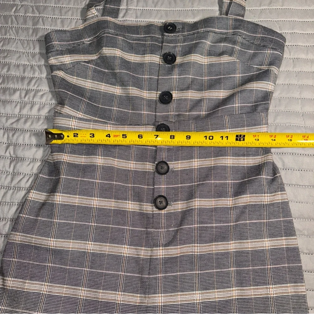 Cupcakes & cashmere women’s Plaid Jumpsuit with Button Detail Sz 2 - Picture 9 of 15